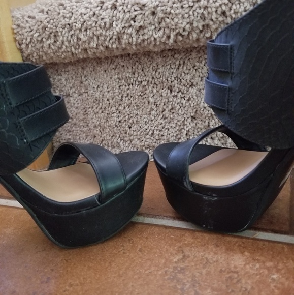 Lulus shoe 6inch heel - Picture 4 of 4